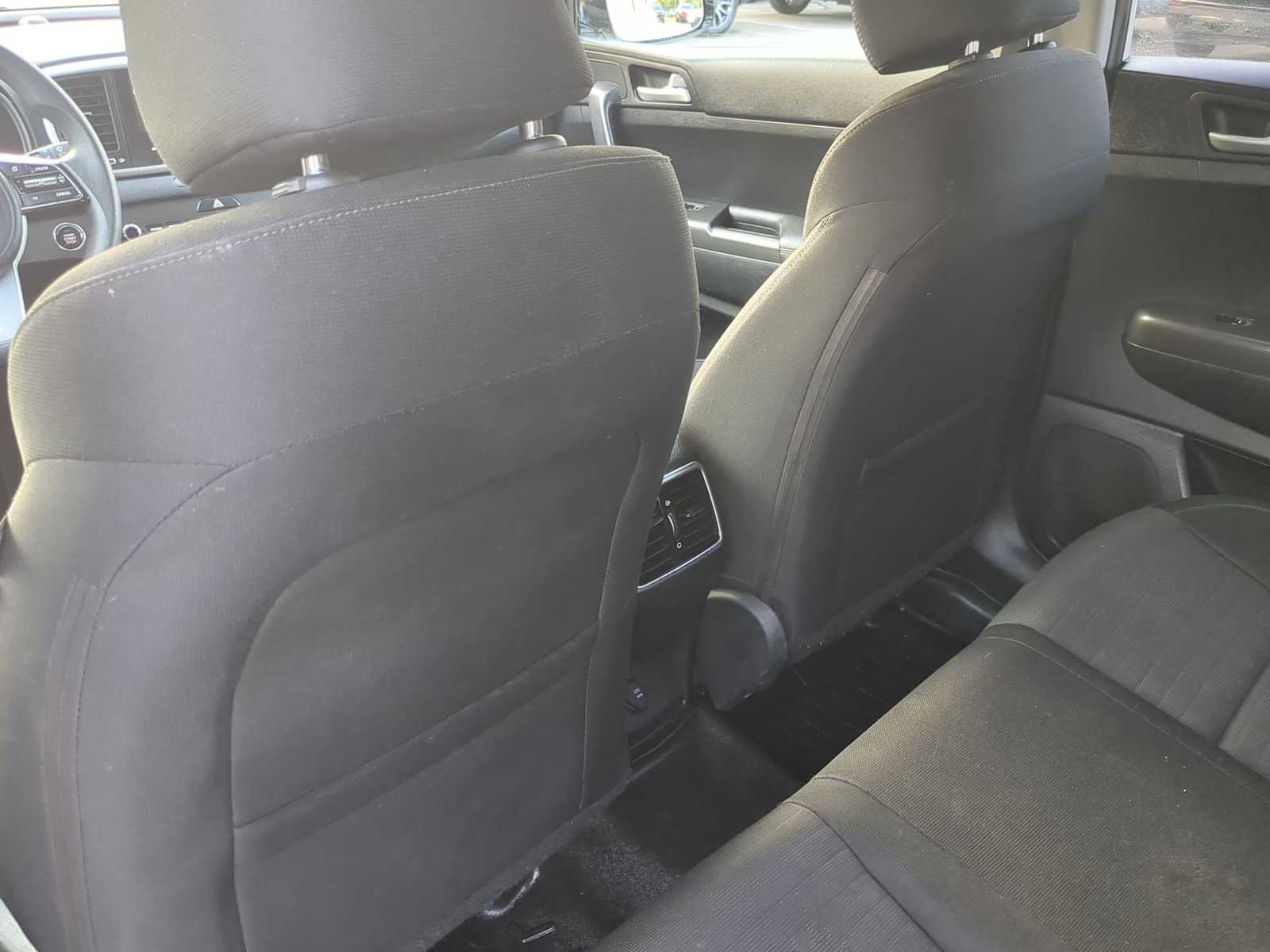 Thumbnail: 2022 Kia Sportage - 18