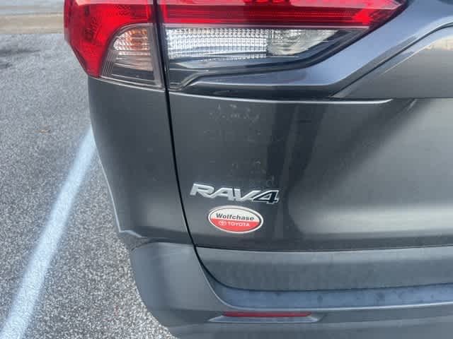 Thumbnail: 2020 Toyota RAV4 - 17