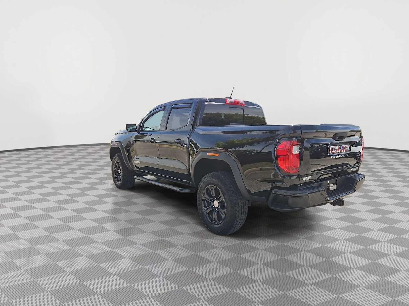 Thumbnail: 2023 GMC Canyon - 6