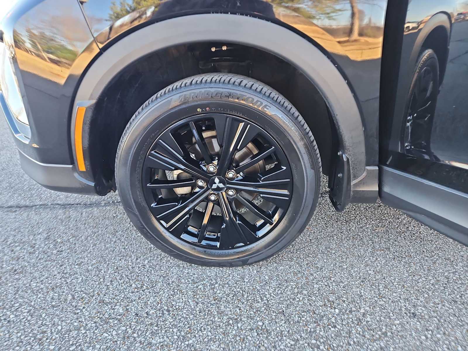 Thumbnail: 2022 Mitsubishi Eclipse Cross - 14