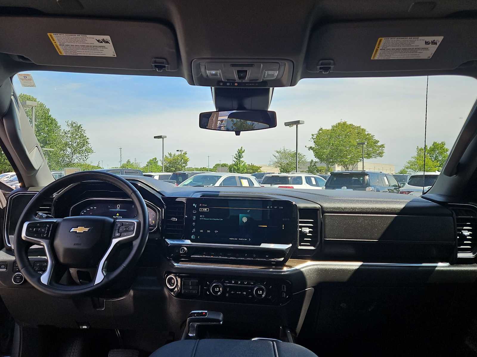 Thumbnail: 2023 Chevrolet Silverado 1500 - 16