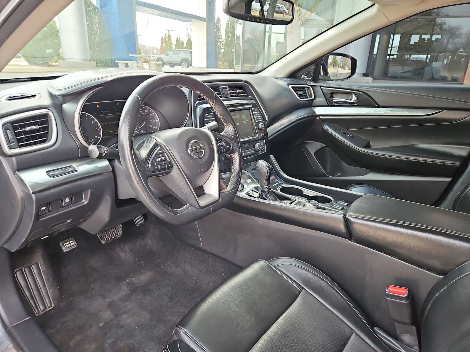 Thumbnail: 2019 Nissan Maxima - 10