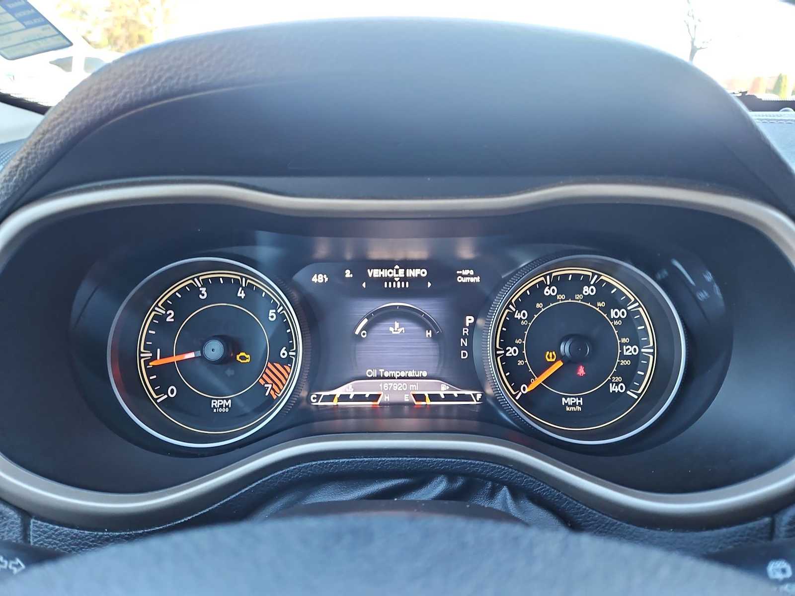 Thumbnail: 2015 Jeep Cherokee - 31