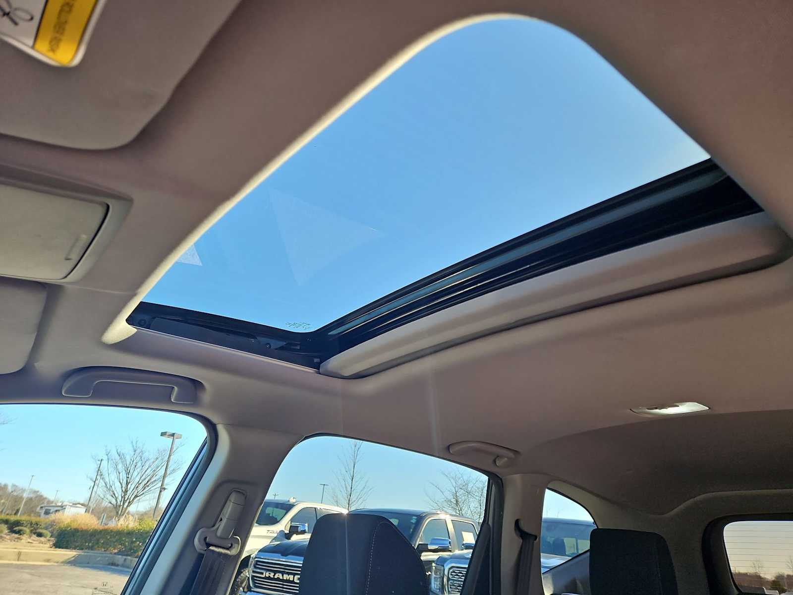 Thumbnail: 2021 Honda CR-V - 20