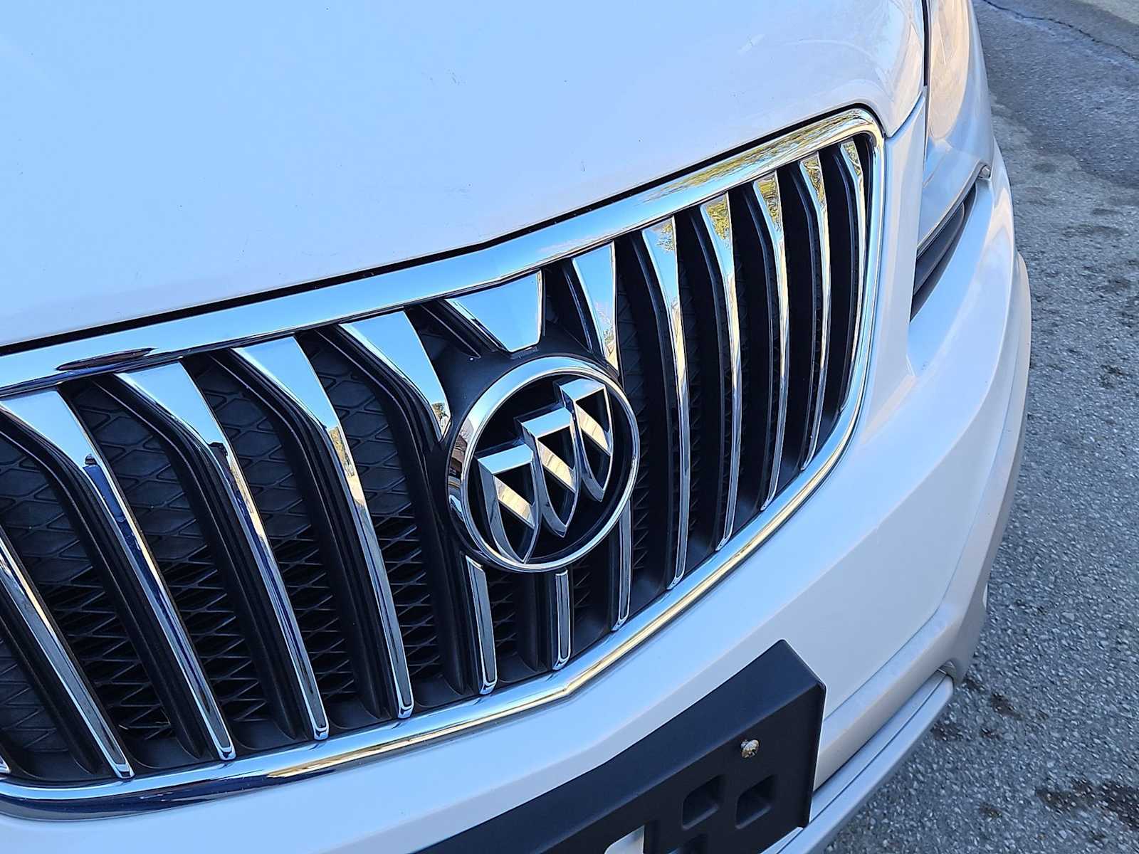 Thumbnail: 2014 Buick Encore - 11