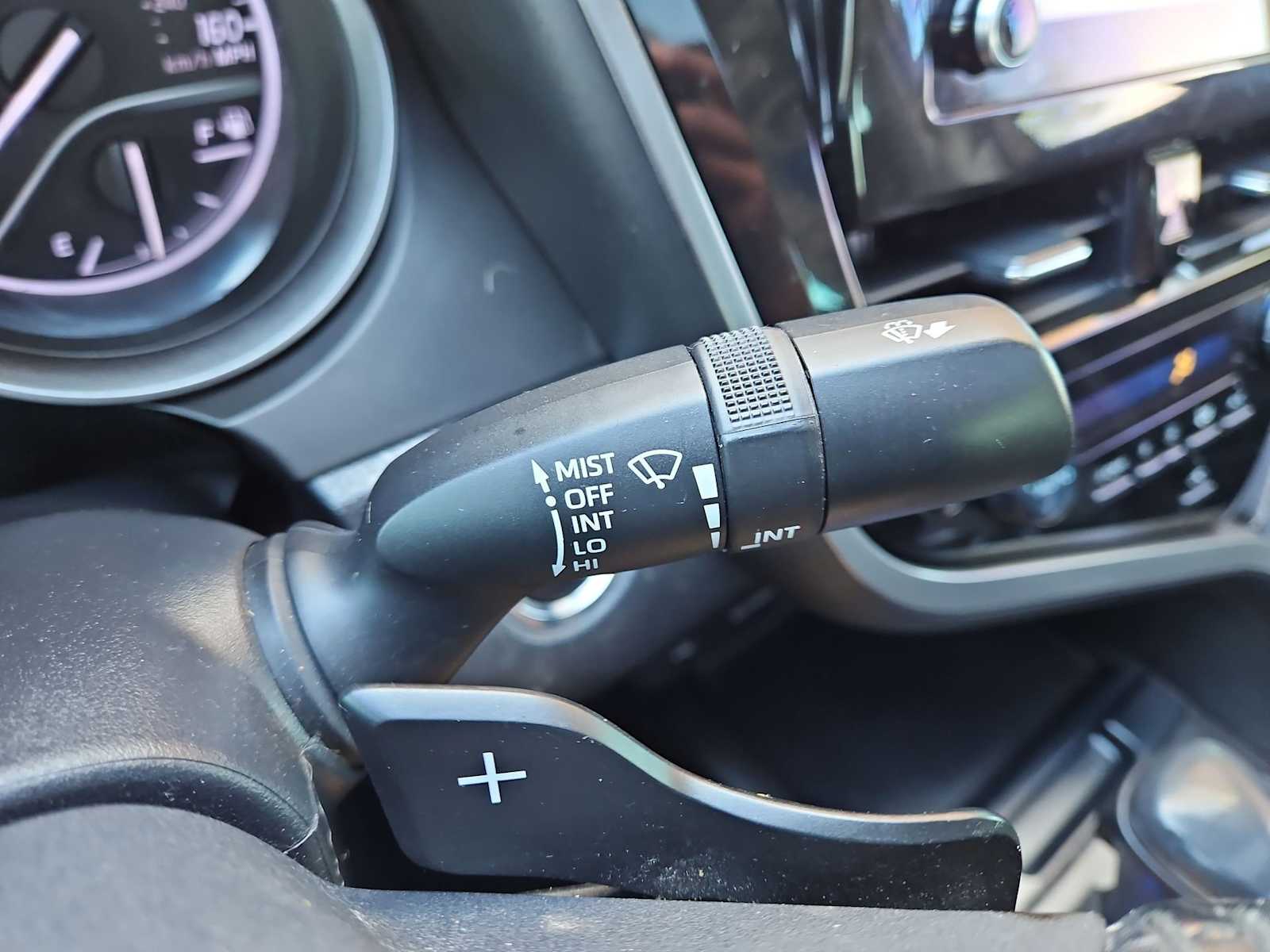 Thumbnail: 2022 Toyota Camry - 26