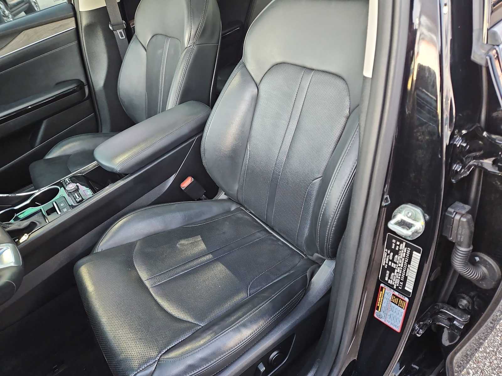 Thumbnail: 2023 Kia K5 - 16