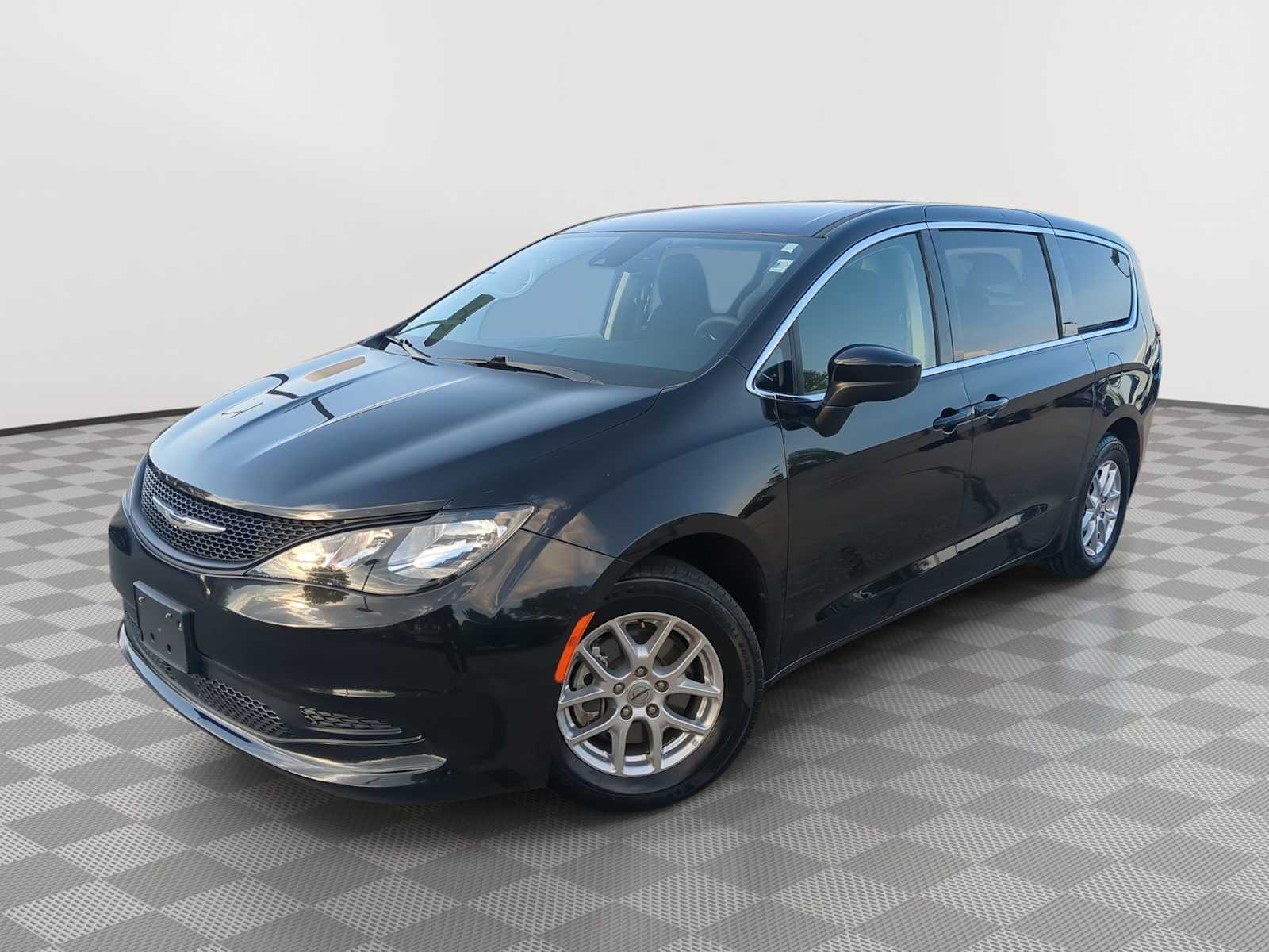 Thumbnail: 2023 Chrysler Voyager - 1