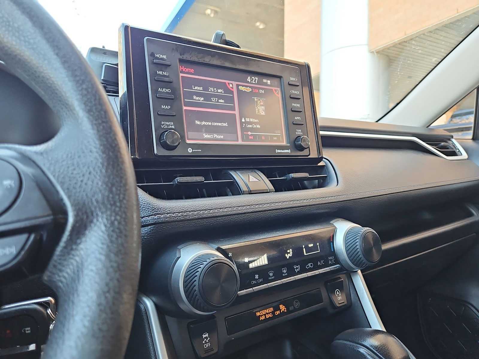 Thumbnail: 2021 Toyota RAV4 - 27