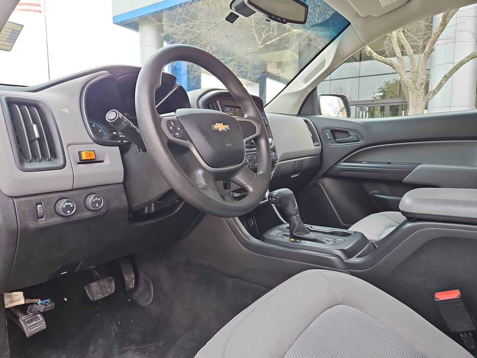 Thumbnail: 2019 Chevrolet Colorado - 10