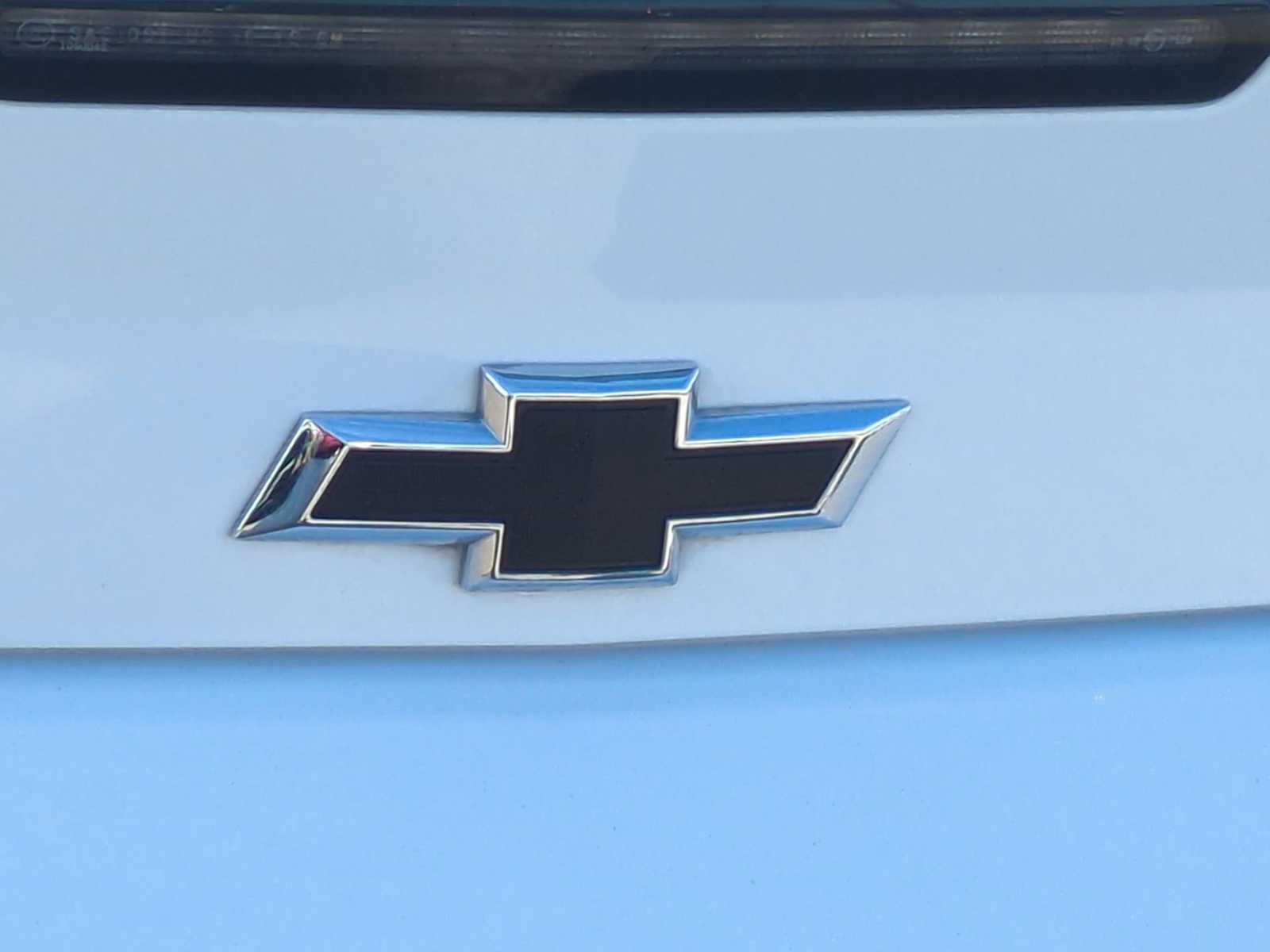 Thumbnail: 2021 Chevrolet Camaro - 11