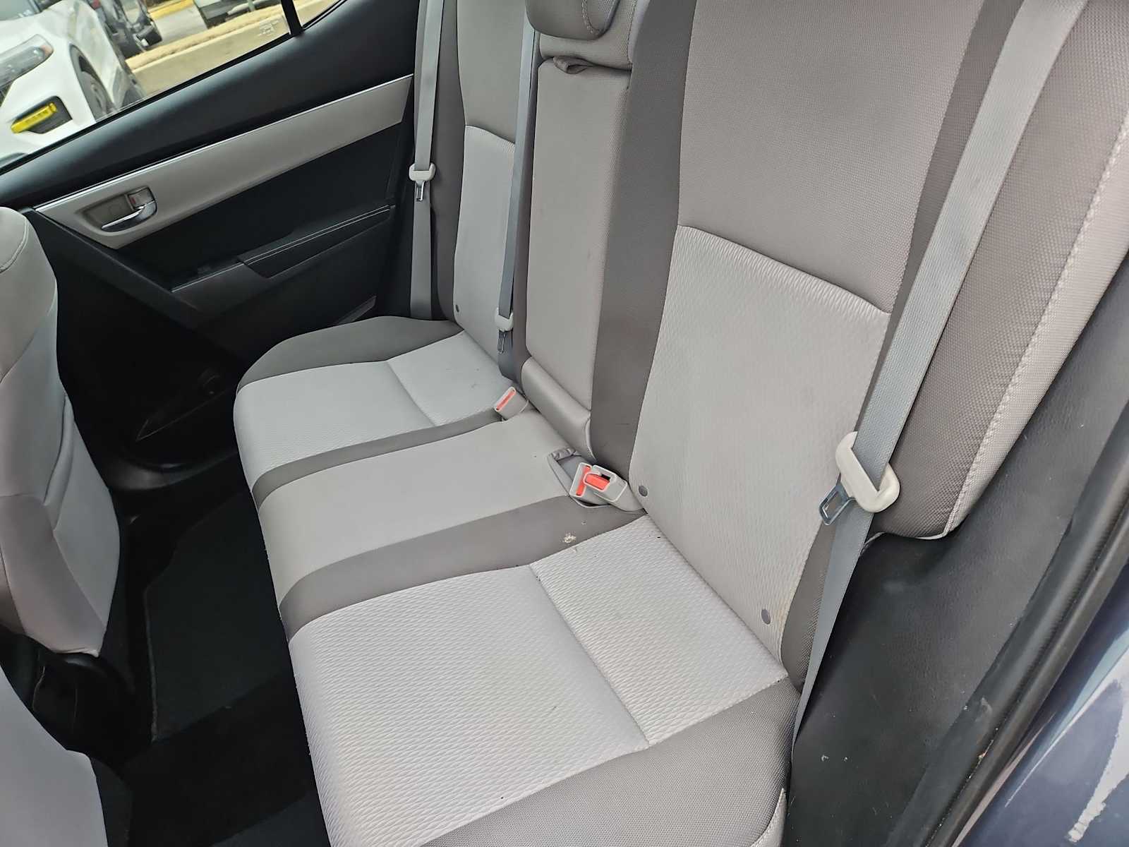 Thumbnail: 2017 Toyota Corolla - 18