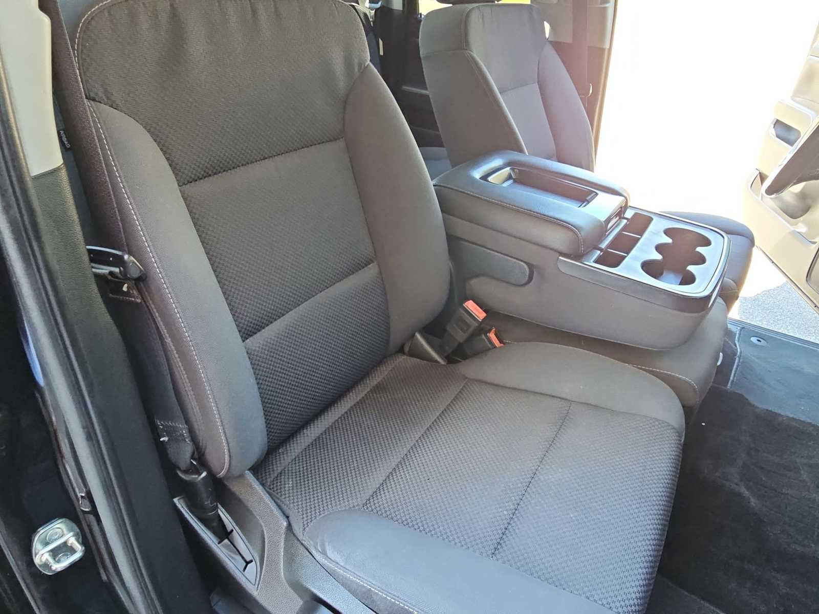 Thumbnail: 2019 Chevrolet Silverado 1500 - 22