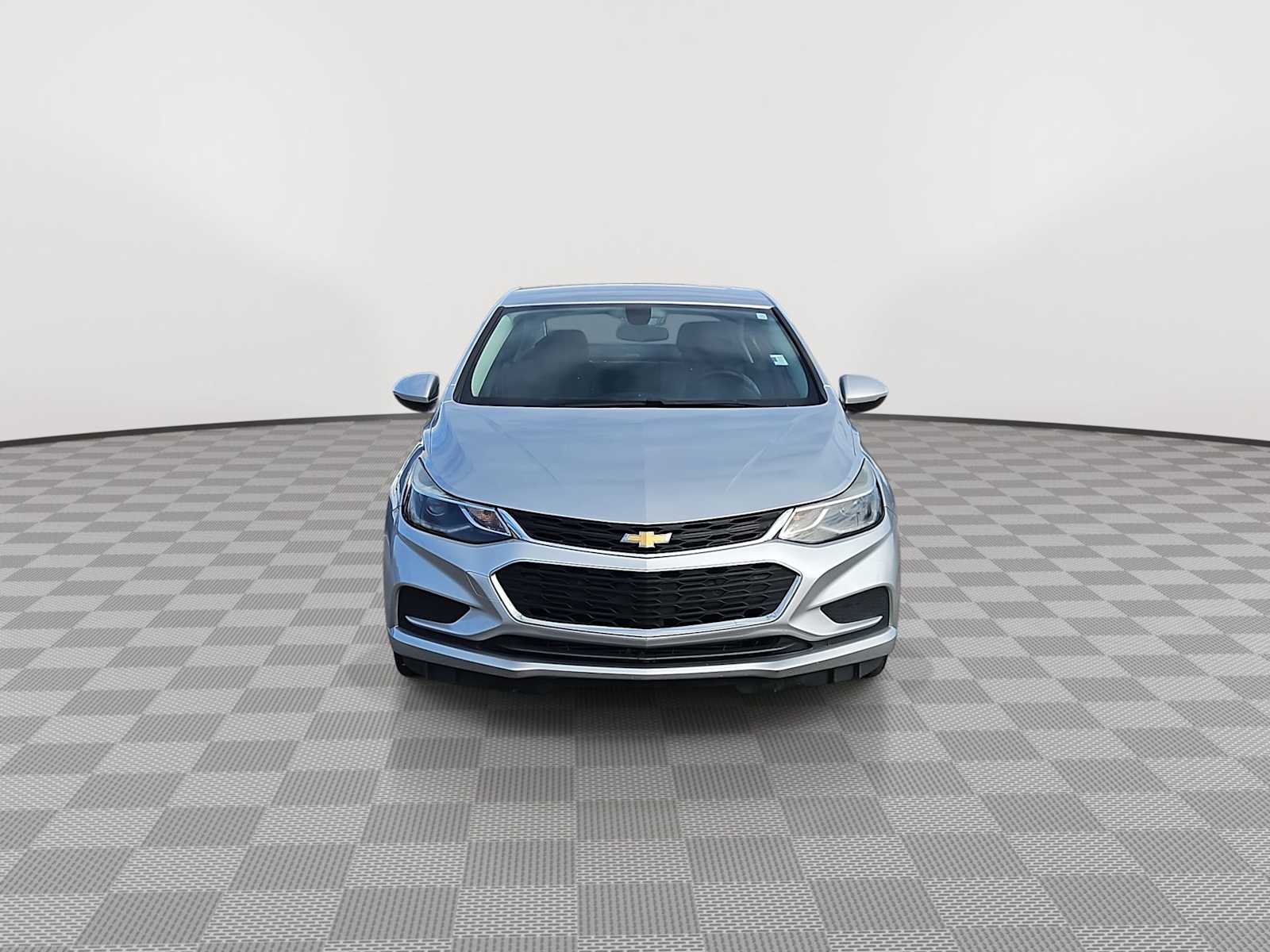 Thumbnail: 2017 Chevrolet Cruze - 3