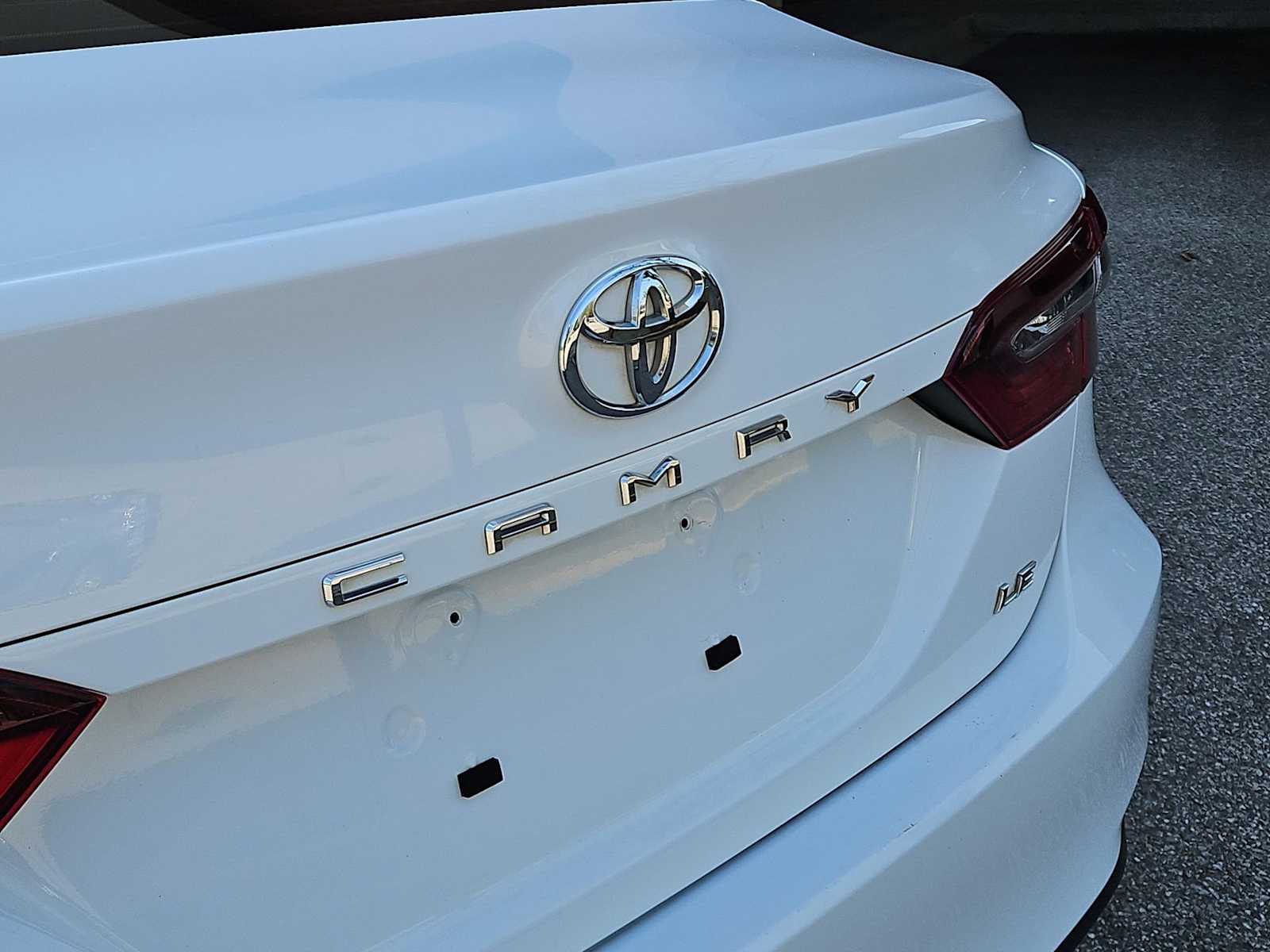 Thumbnail: 2022 Toyota Camry - 13