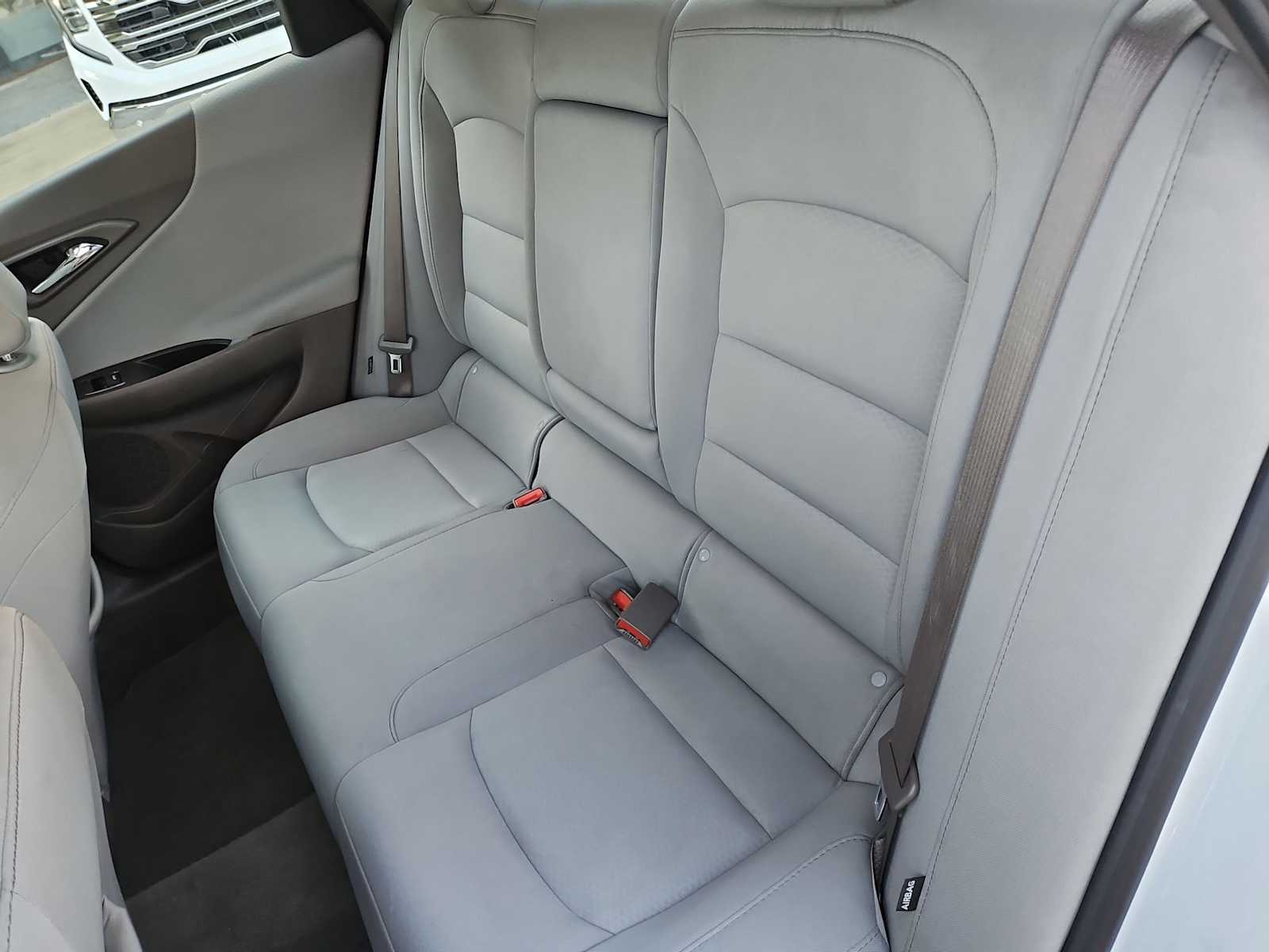 Thumbnail: 2022 Chevrolet Malibu - 19