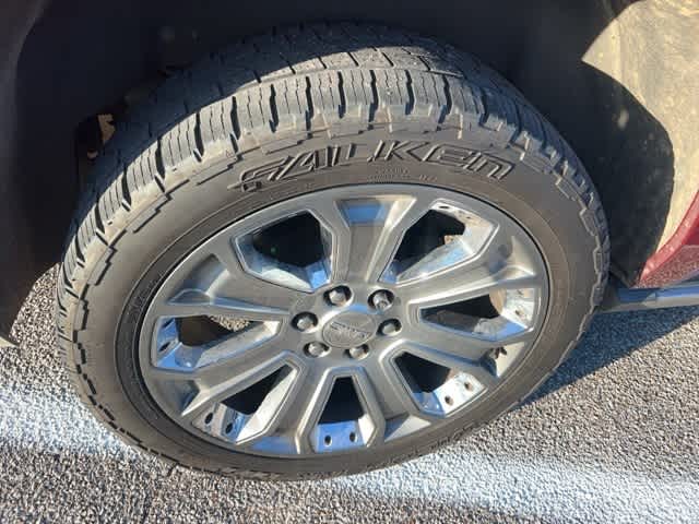 Thumbnail: 2016 GMC Yukon XL - 21