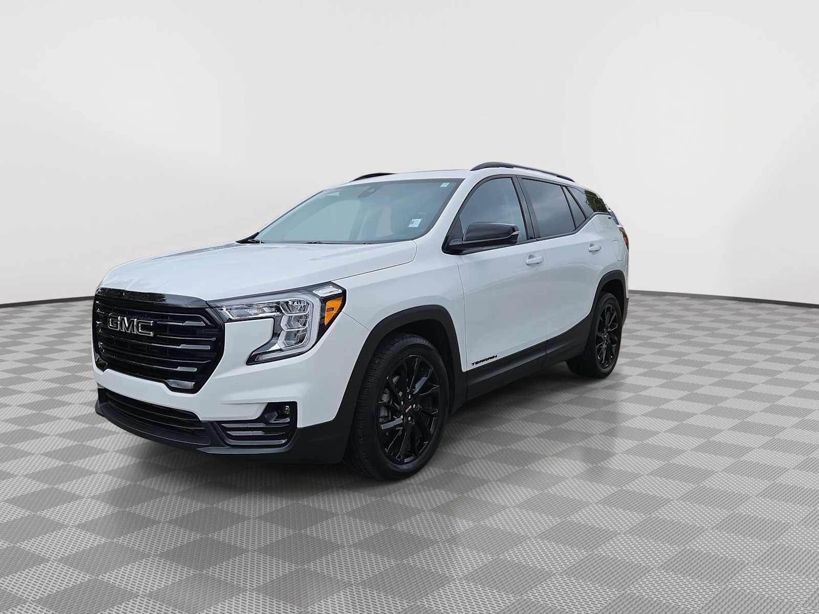 Thumbnail: 2023 GMC Terrain - 4