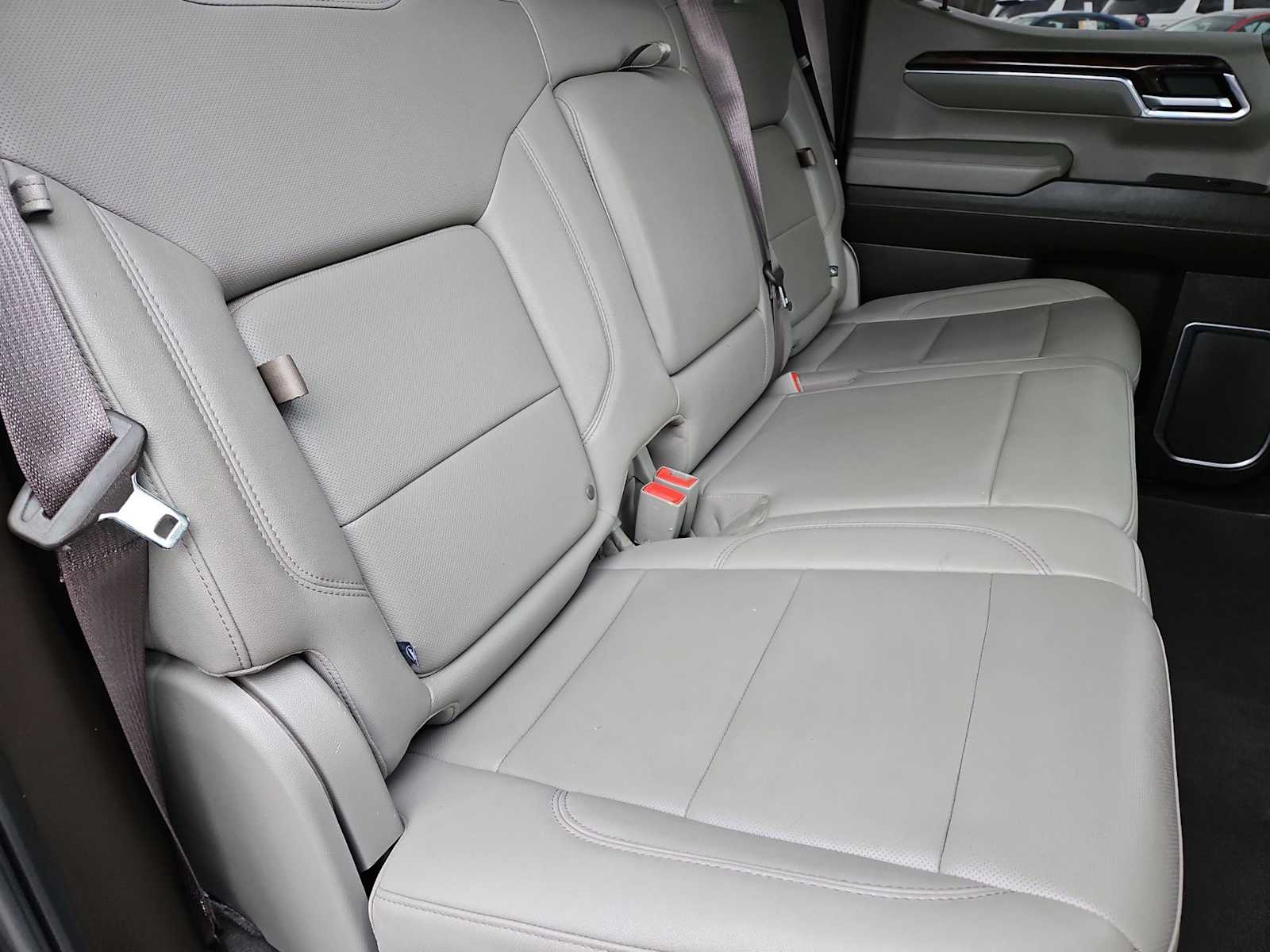 Thumbnail: 2023 GMC Sierra 1500 - 22