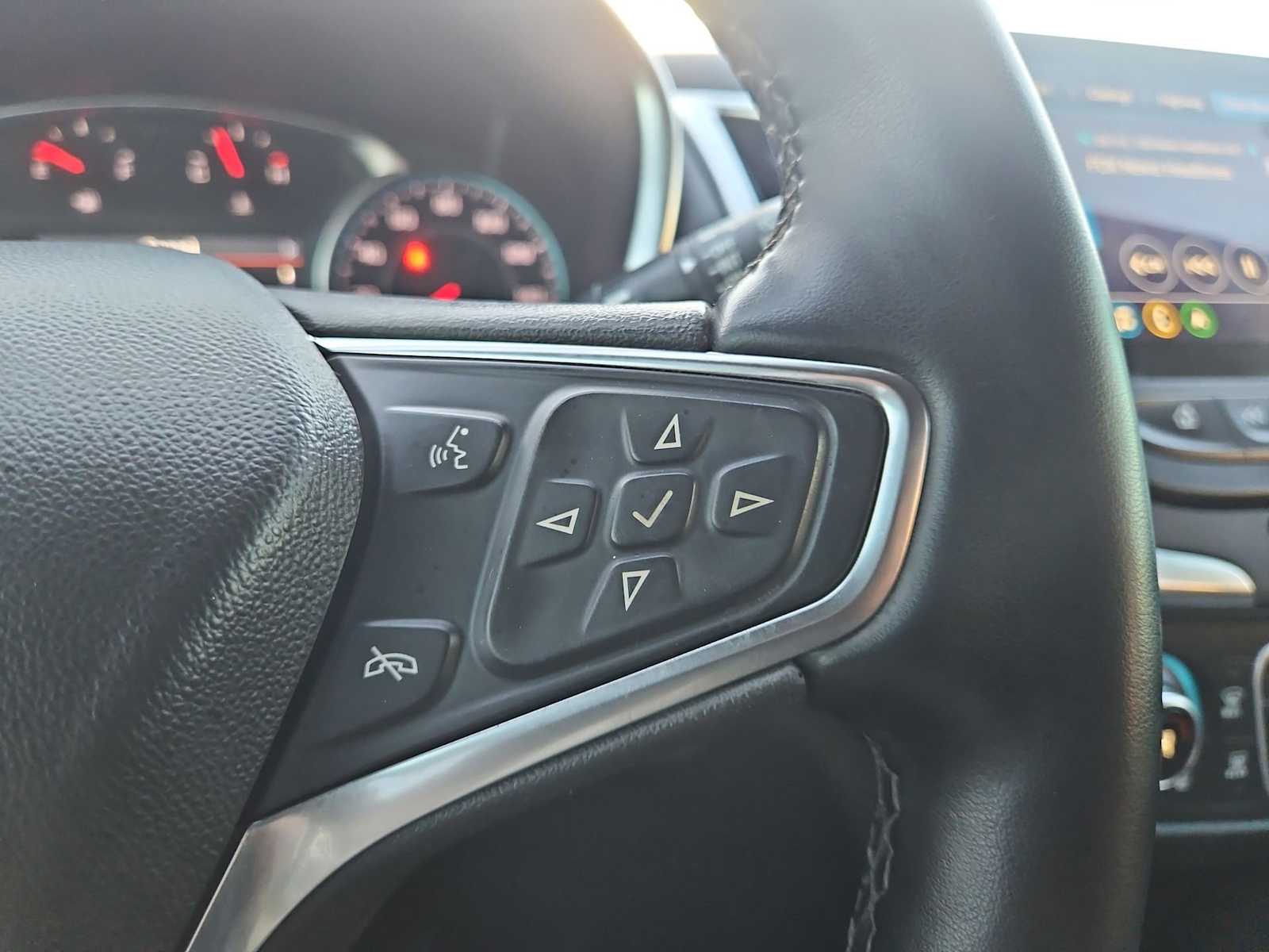 Thumbnail: 2024 Chevrolet Equinox - 25