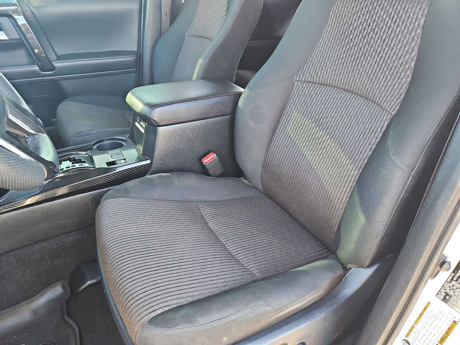 Thumbnail: 2019 Toyota 4Runner - 17