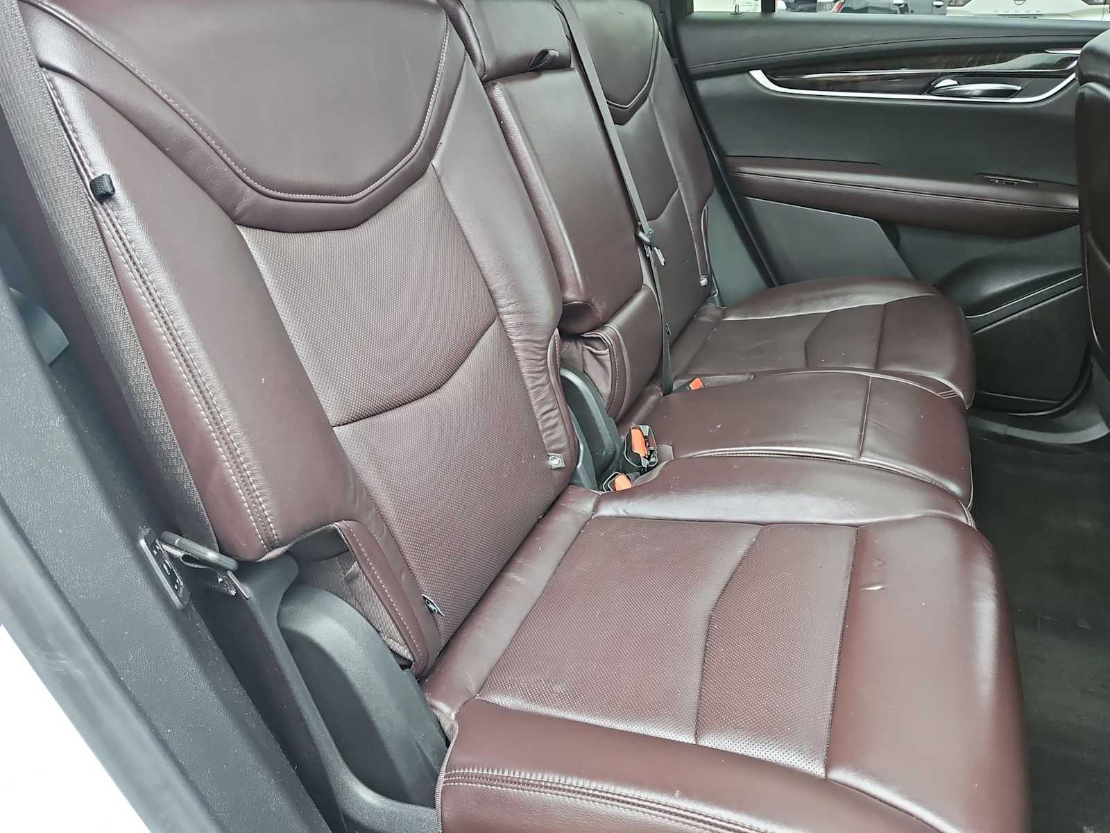 Thumbnail: 2020 Cadillac XT6 - 22