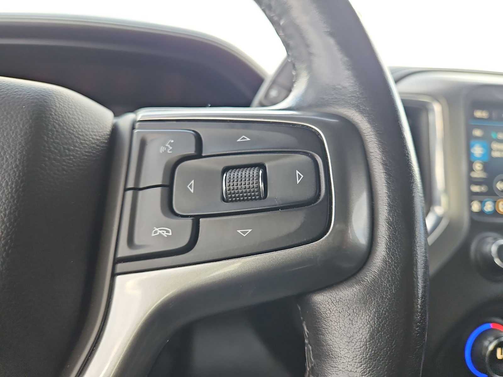 Thumbnail: 2021 Chevrolet Silverado 1500 - 25