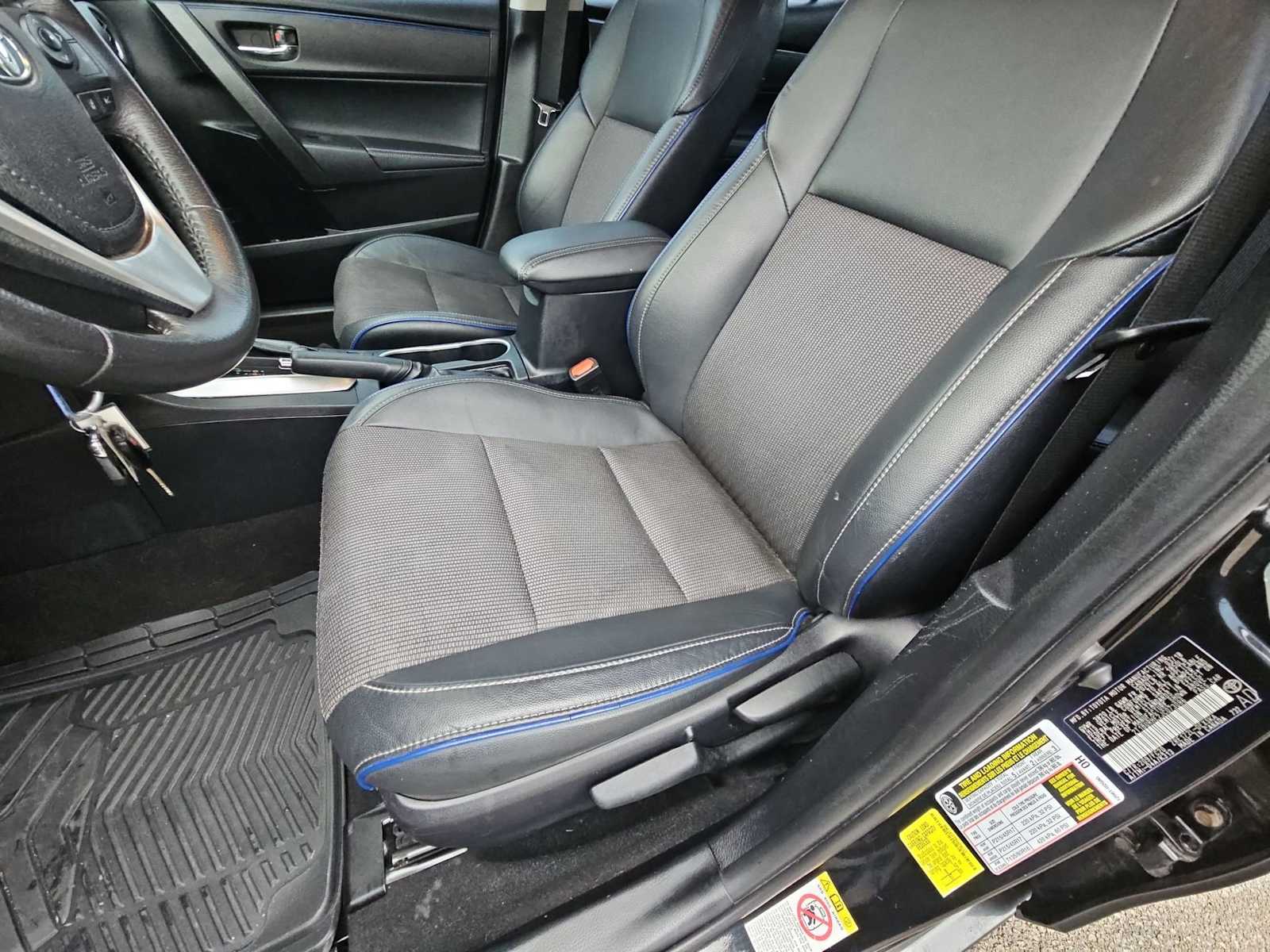 Thumbnail: 2018 Toyota Corolla - 17