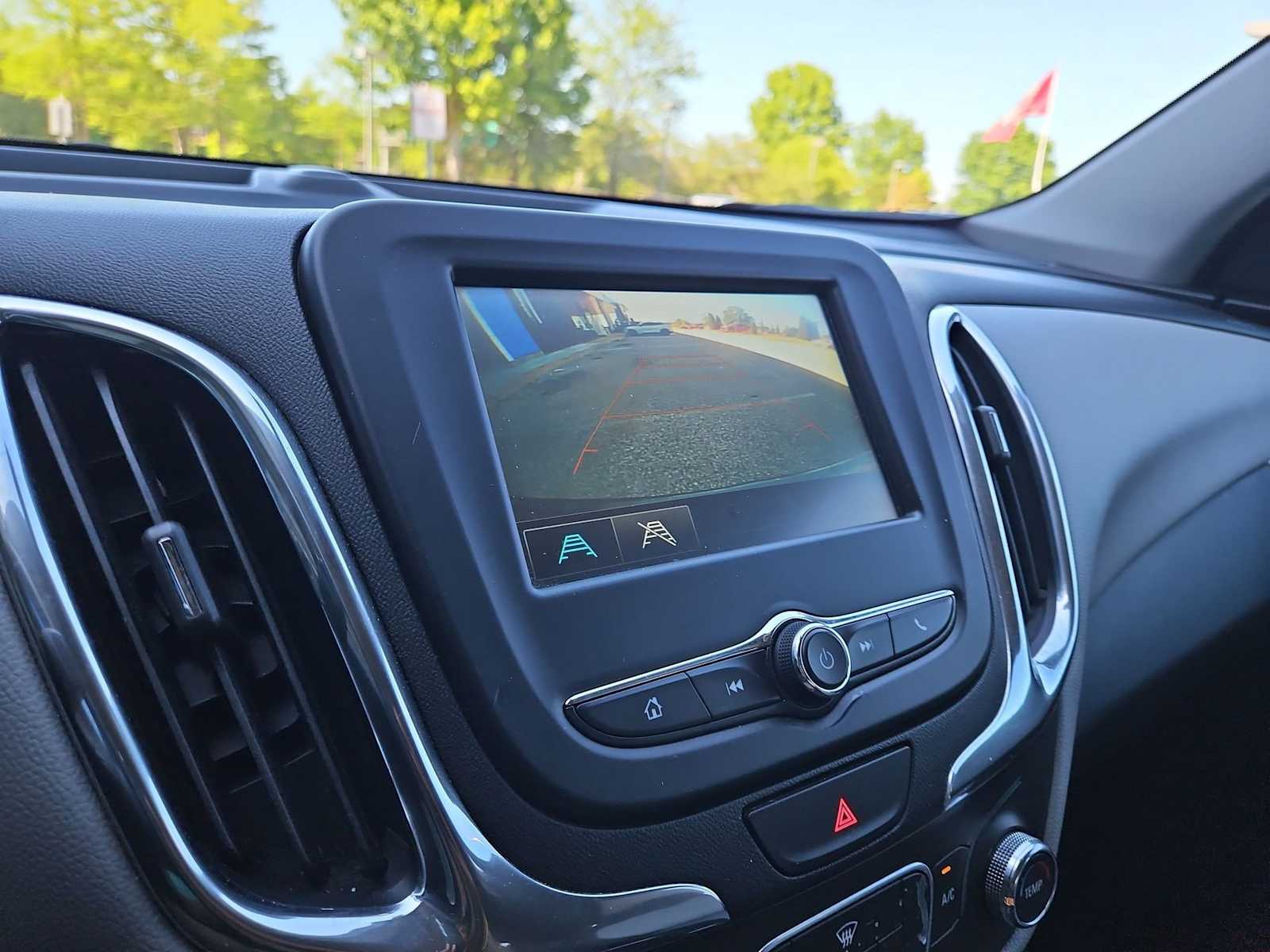 Thumbnail: 2018 Chevrolet Equinox - 48