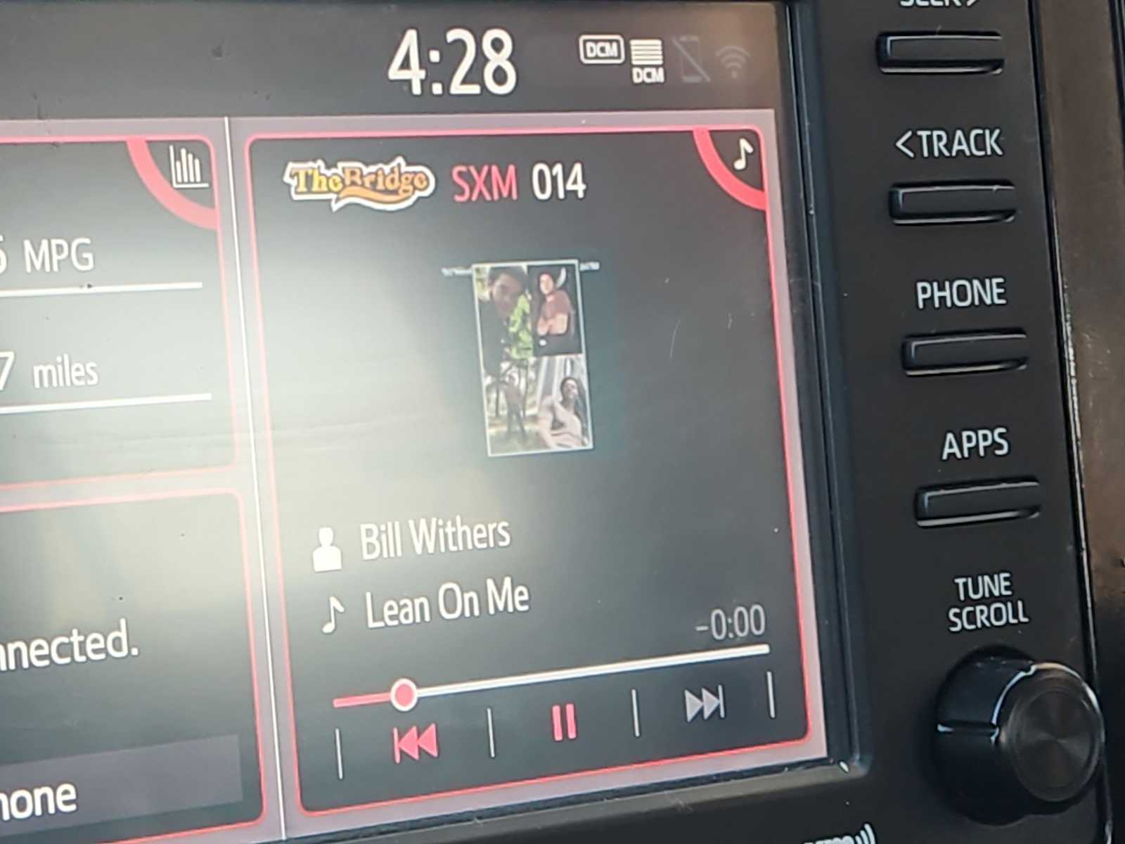 Thumbnail: 2021 Toyota RAV4 - 29