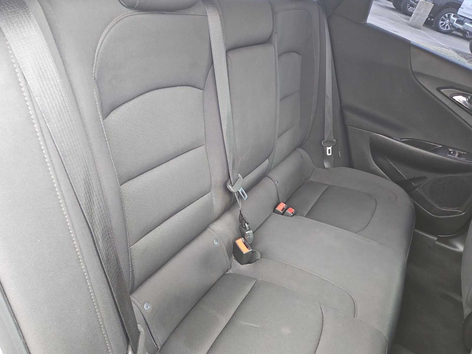 Thumbnail: 2017 Chevrolet Malibu - 20