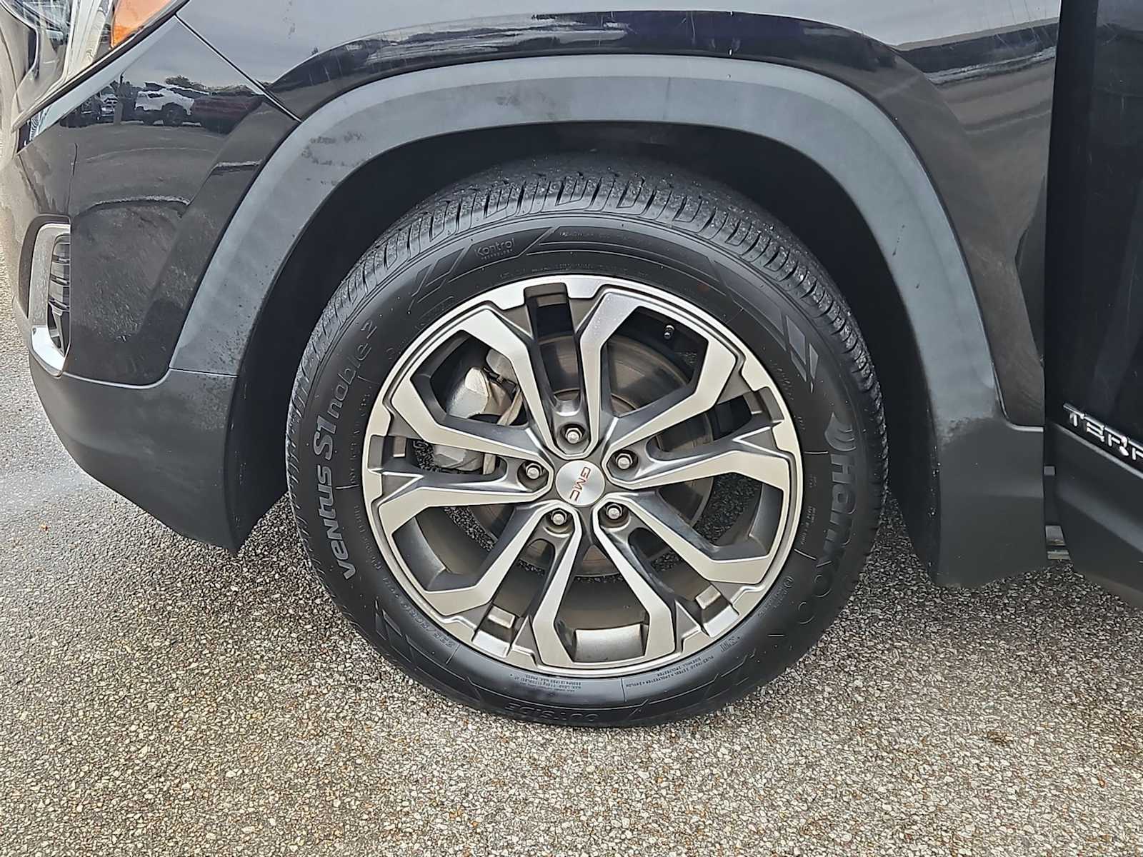 Thumbnail: 2018 GMC Terrain - 14