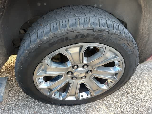 Thumbnail: 2016 GMC Yukon XL - 10