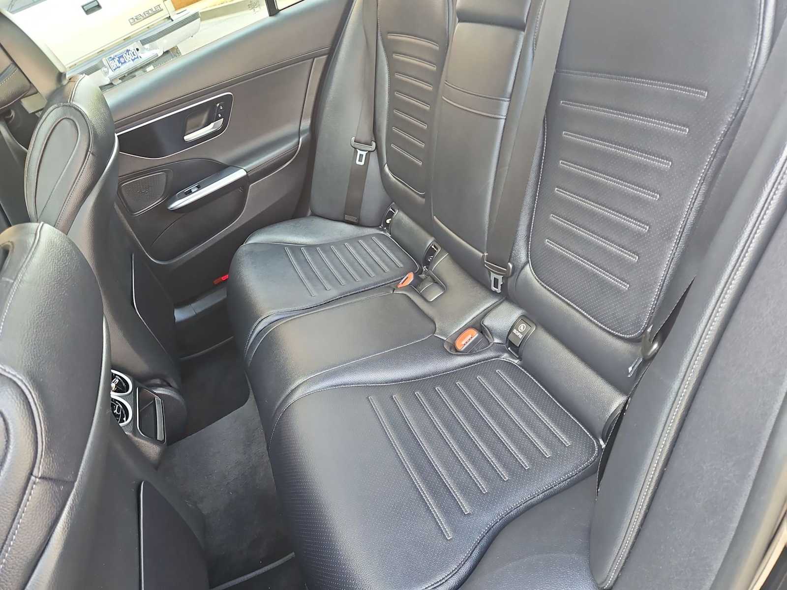 Thumbnail: 2023 Mercedes-Benz C-Class - 20