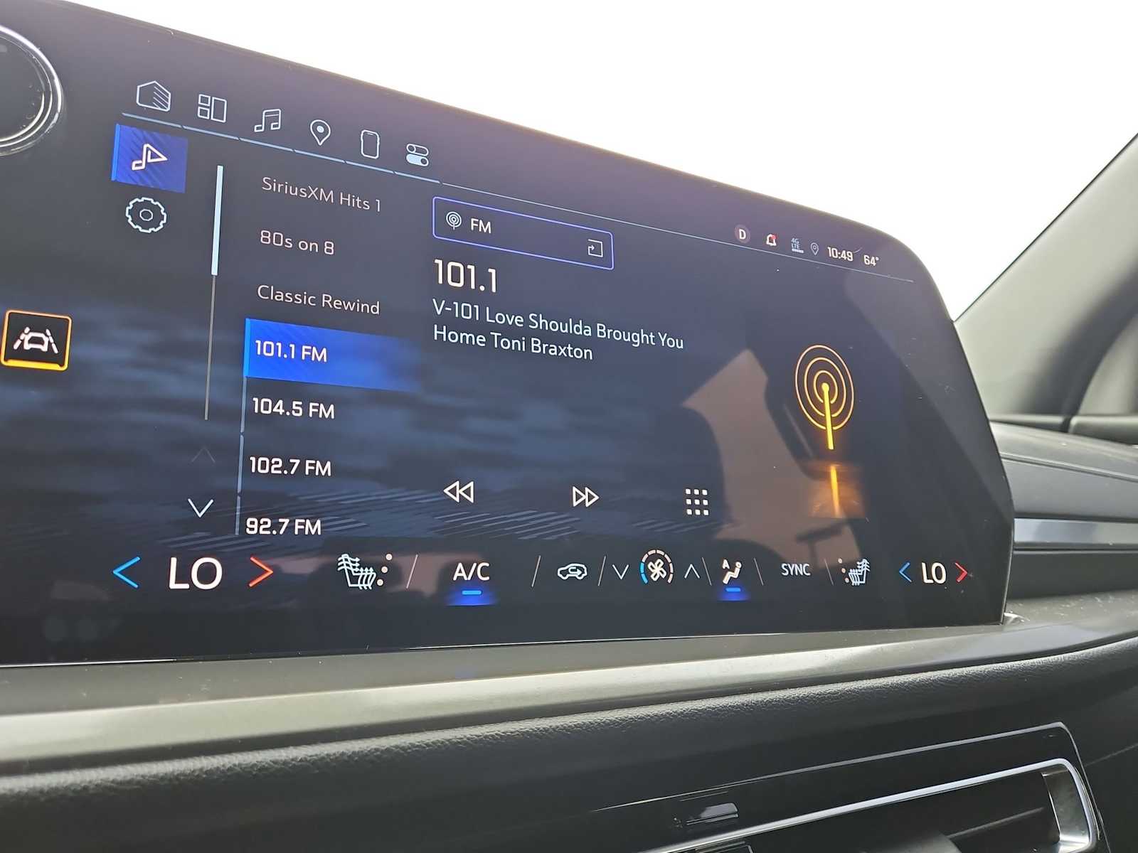 Thumbnail: 2024 Chevrolet Traverse - 30