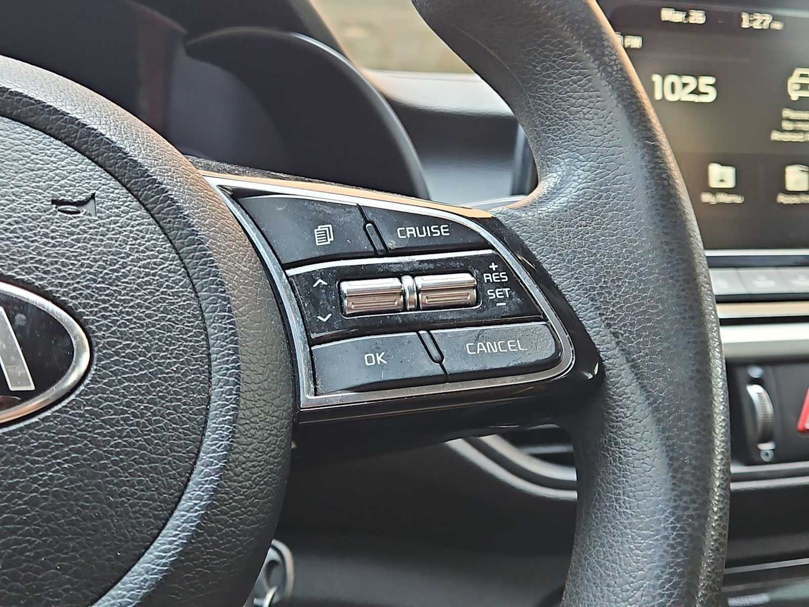 Thumbnail: 2019 Kia Forte - 25