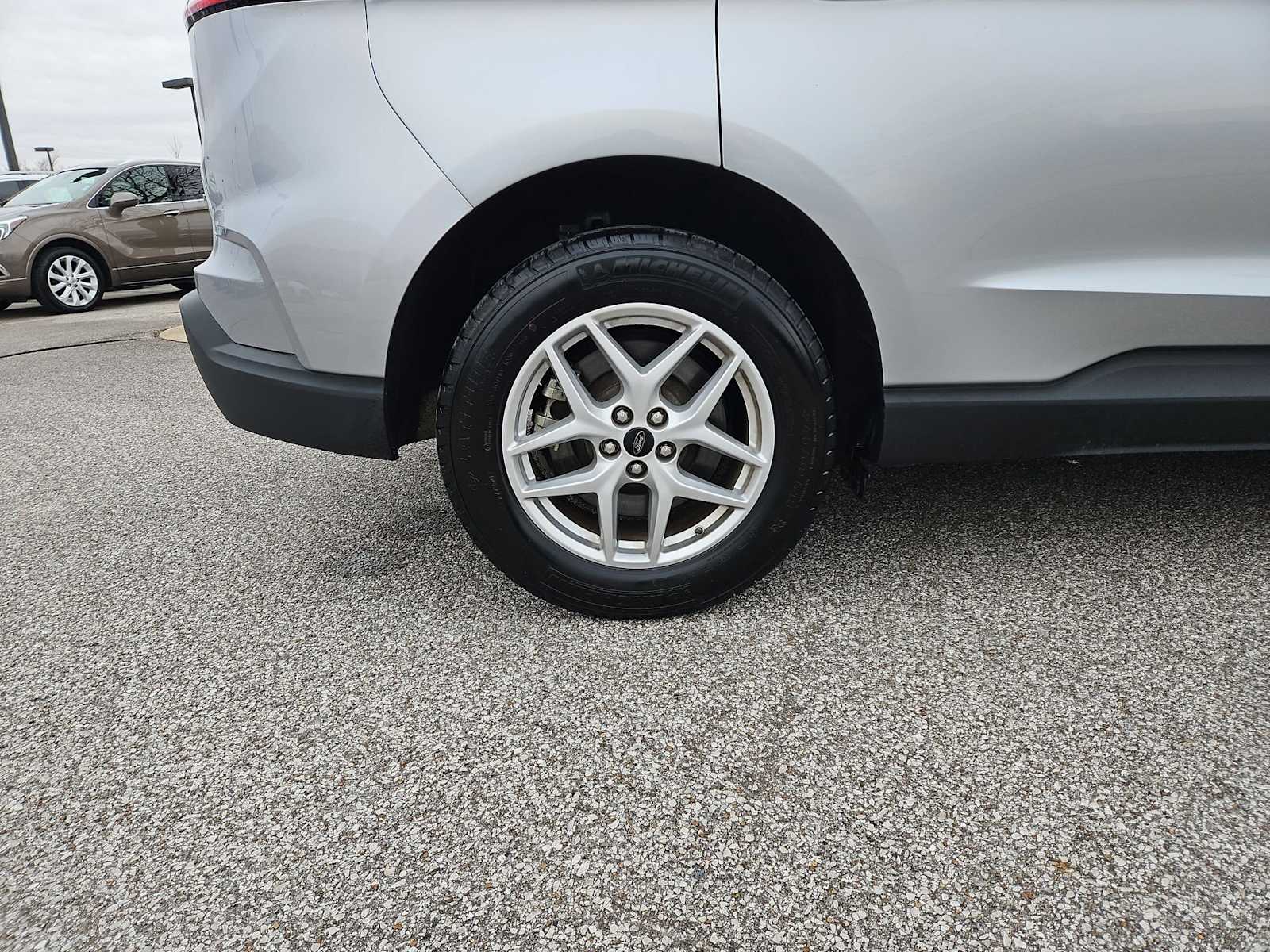 Thumbnail: 2023 Ford Edge - 13