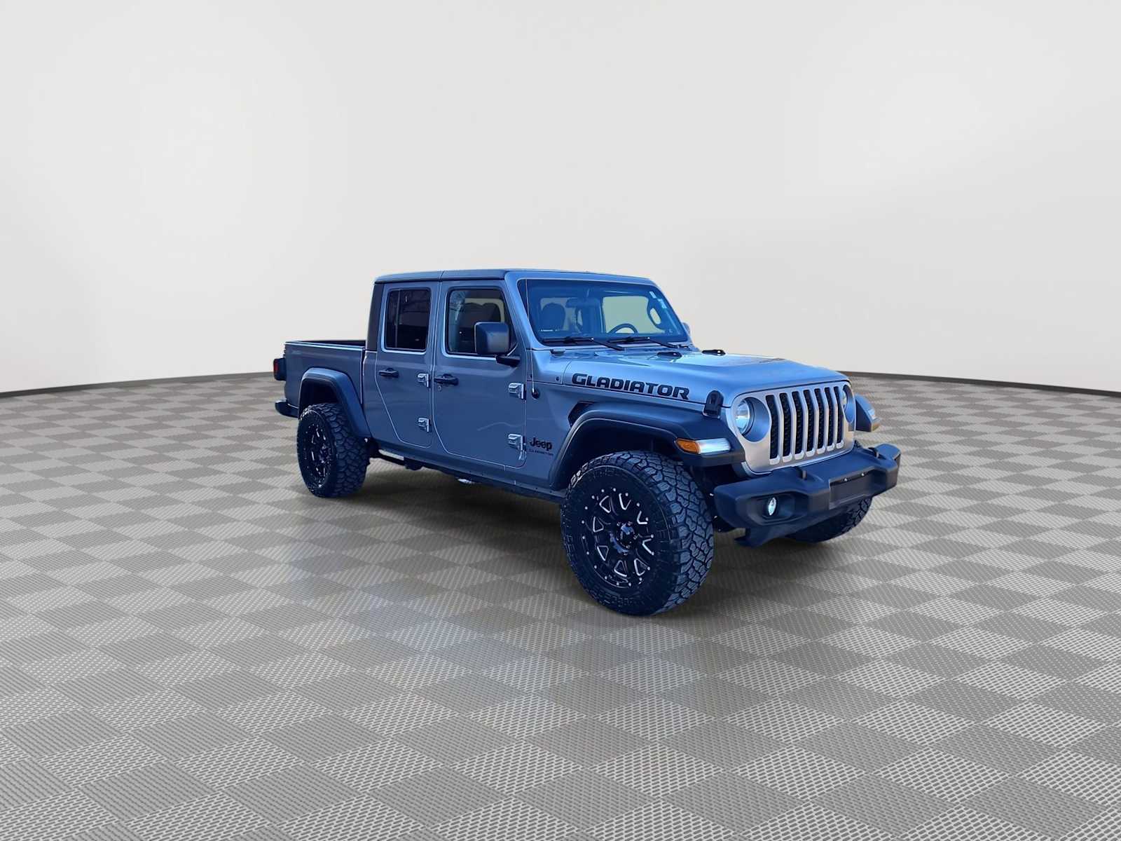 Thumbnail: 2020 Jeep Gladiator - 2