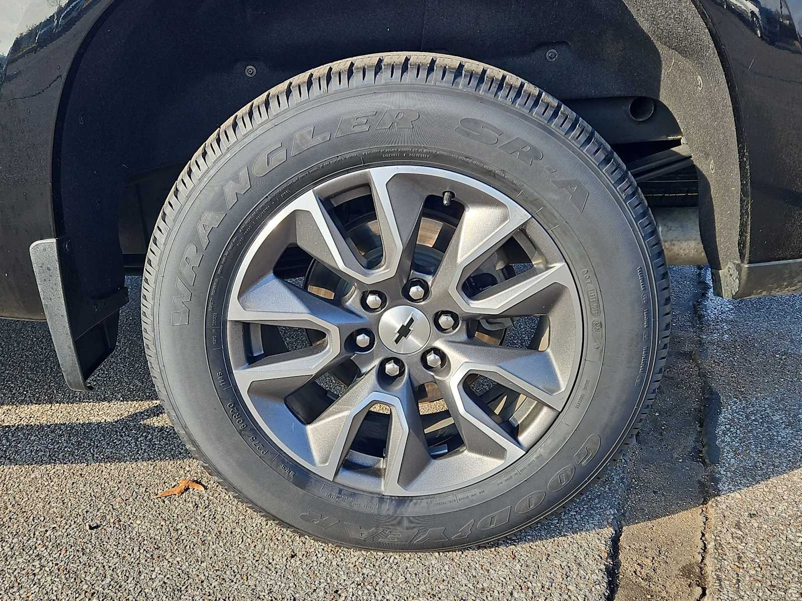 Thumbnail: 2022 Chevrolet Silverado 1500 - 14