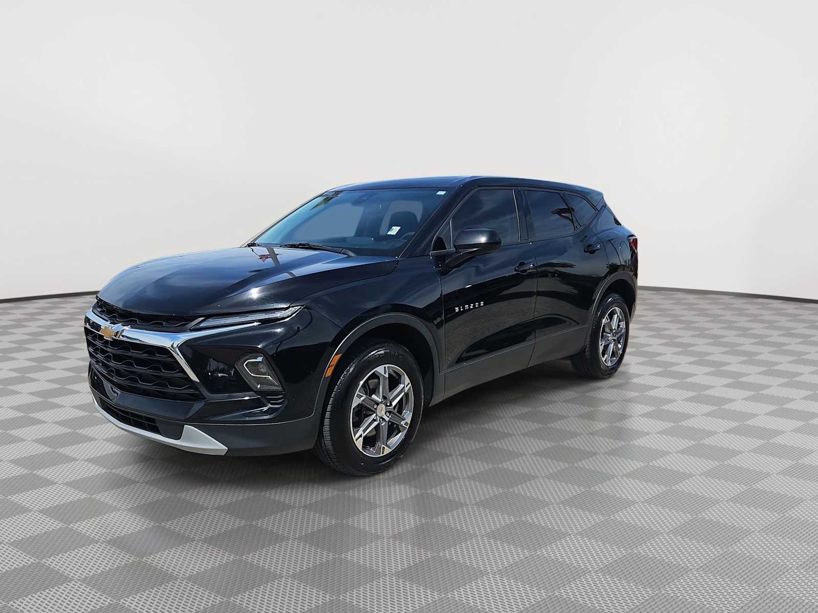 Thumbnail: 2024 Chevrolet Blazer - 4