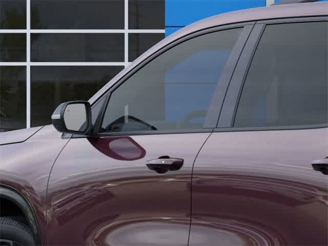 Thumbnail: 2026 Chevrolet Traverse - 12