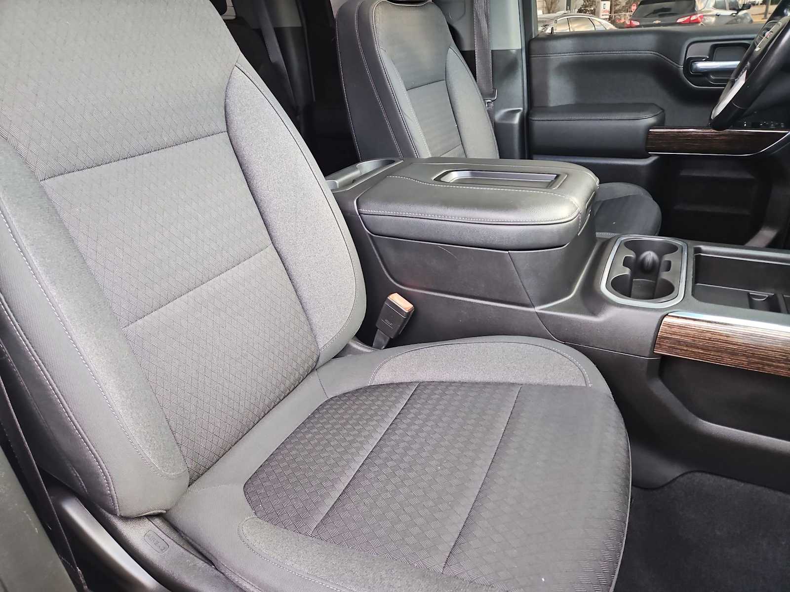 Thumbnail: 2021 GMC Sierra 1500 - 22