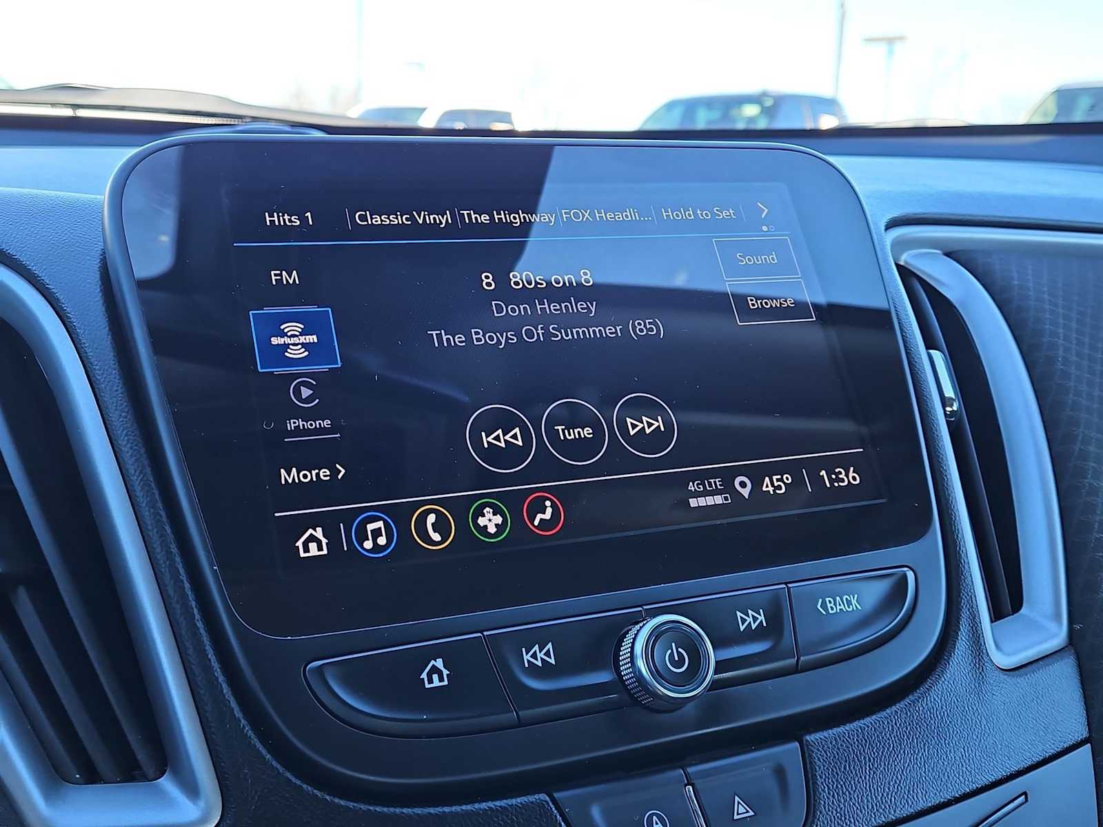 Thumbnail: 2023 Chevrolet Malibu - 30