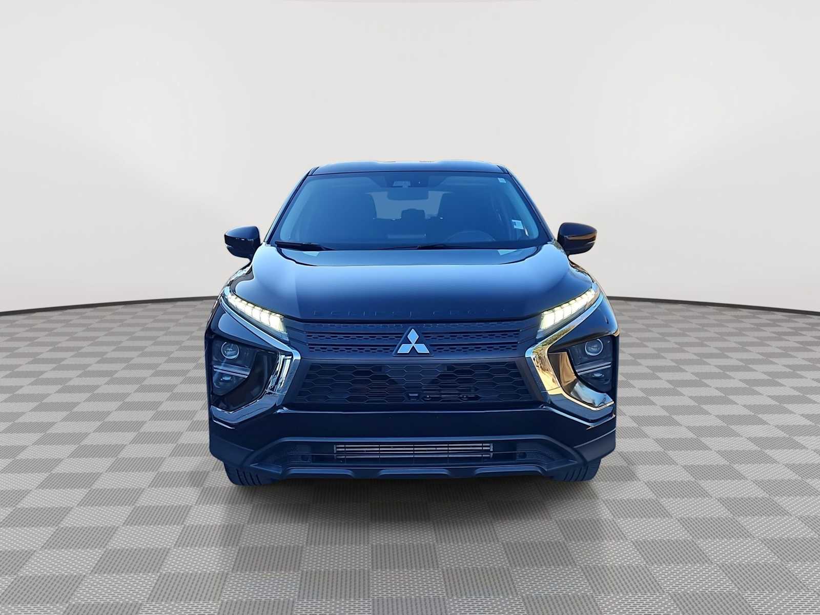 Thumbnail: 2022 Mitsubishi Eclipse Cross - 3