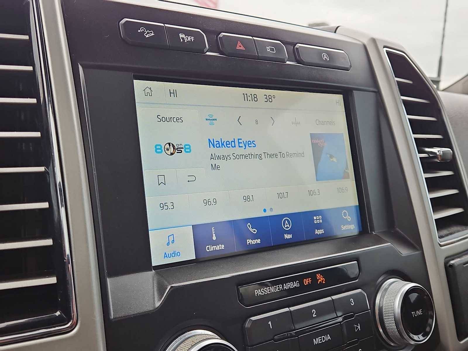 Thumbnail: 2019 Ford F-150 - 32