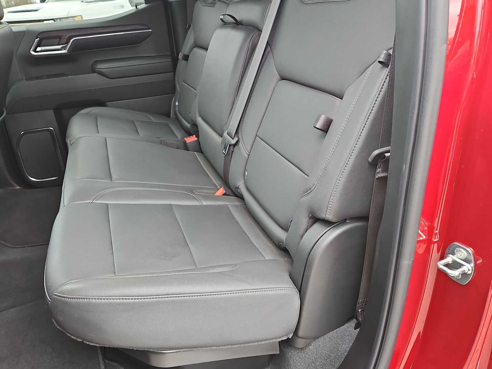 Thumbnail: 2024 GMC Sierra 1500 - 21