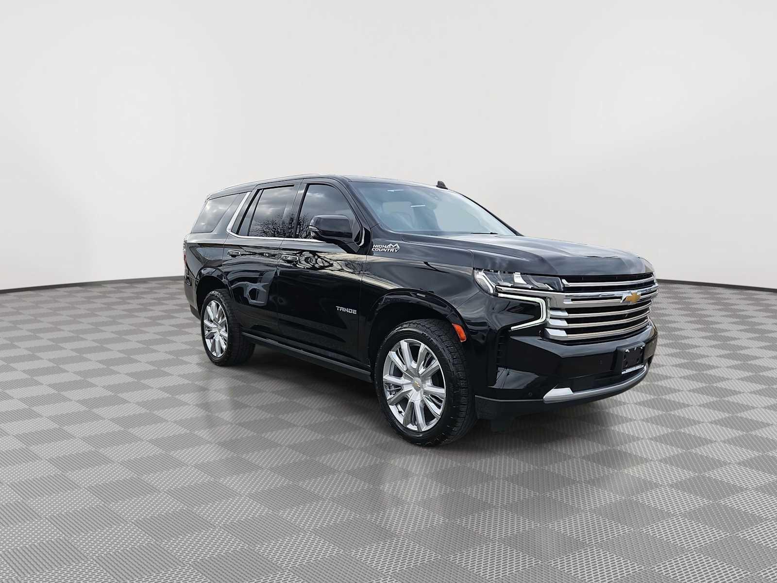 Thumbnail: 2021 Chevrolet Tahoe - 2