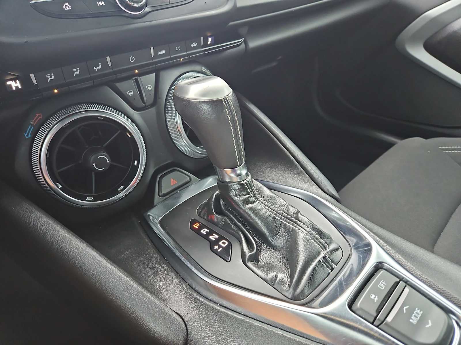 Thumbnail: 2021 Chevrolet Camaro - 31