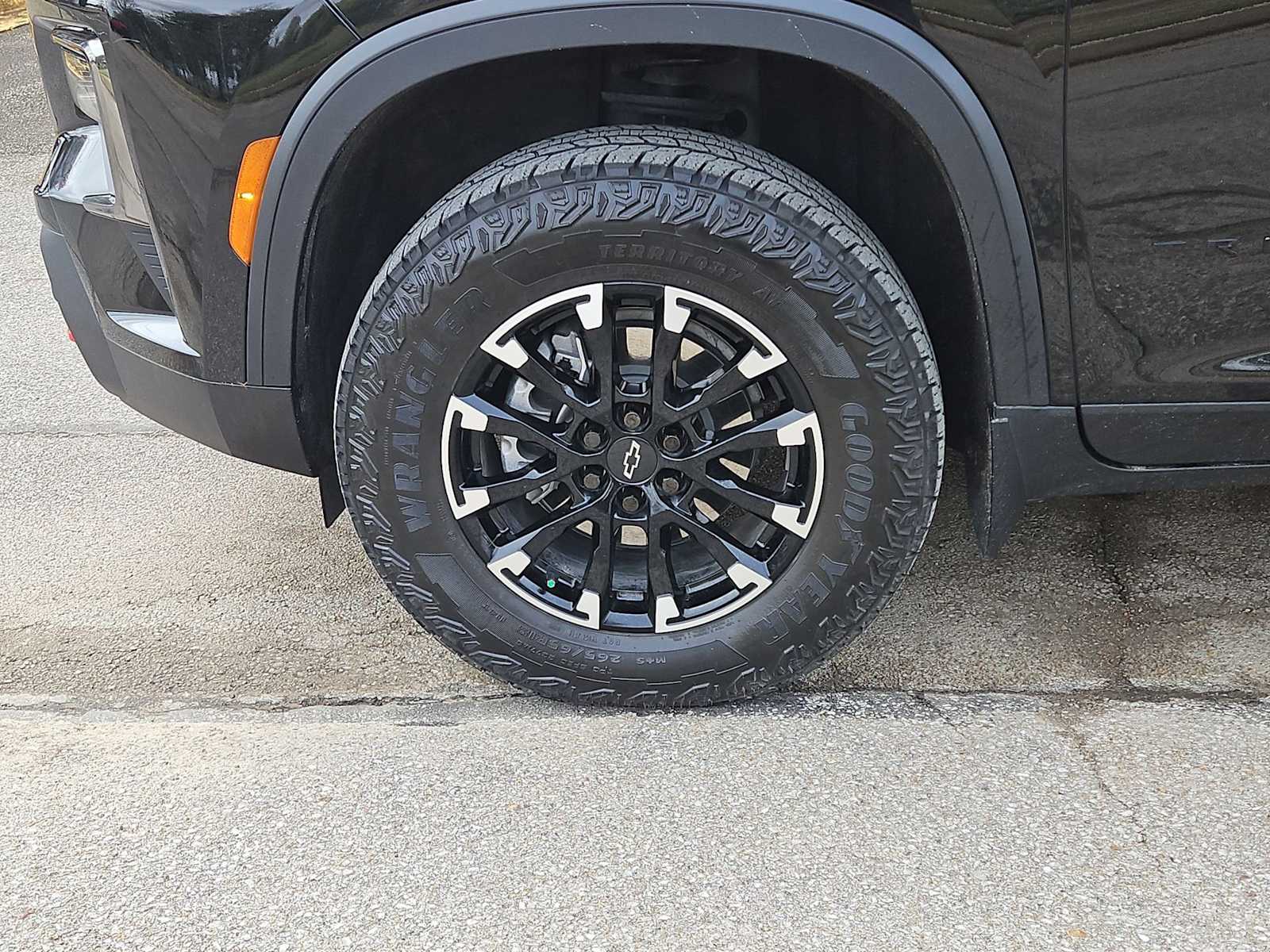 Thumbnail: 2025 Chevrolet Traverse - 14