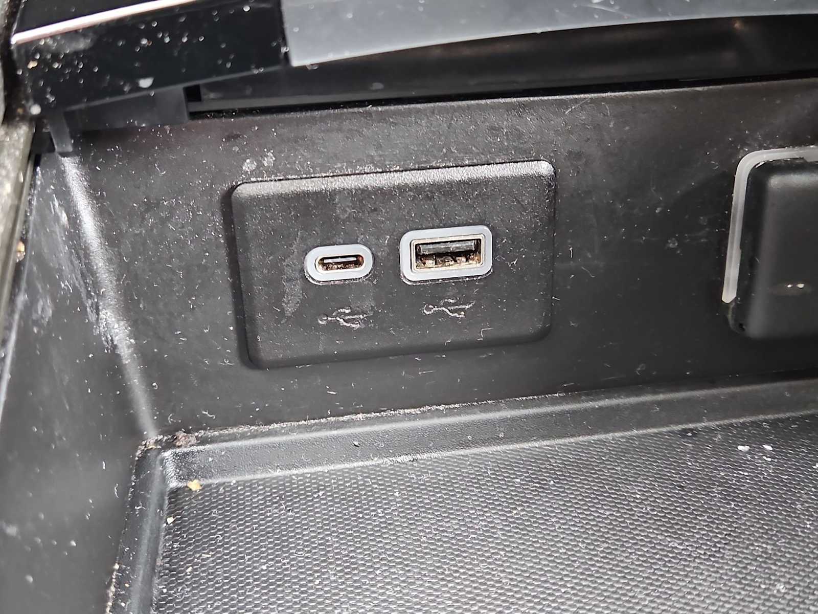 Thumbnail: 2023 Buick Envision - 30